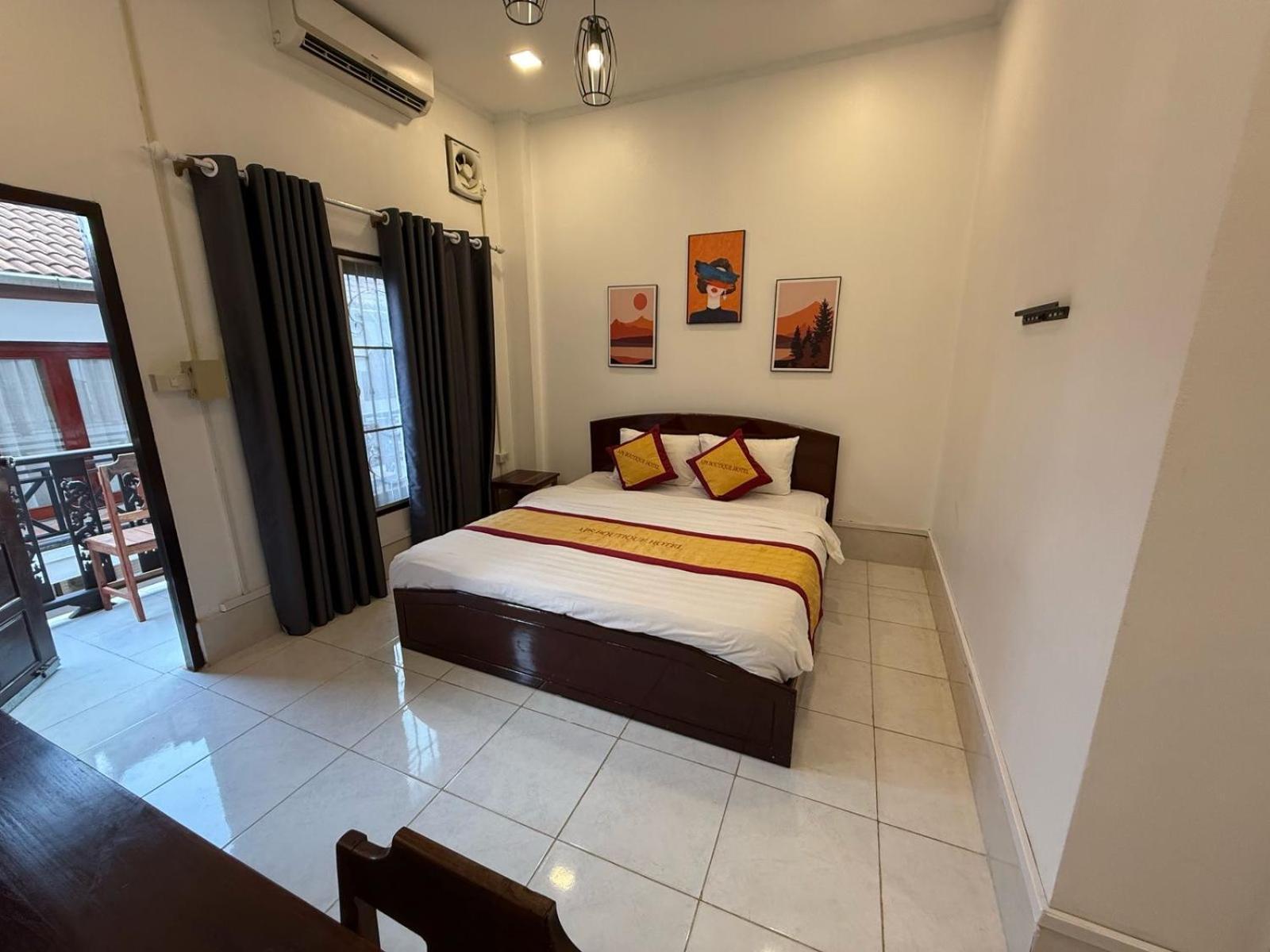 A P S Moutain View Hotel Vang Vieng Exterior foto